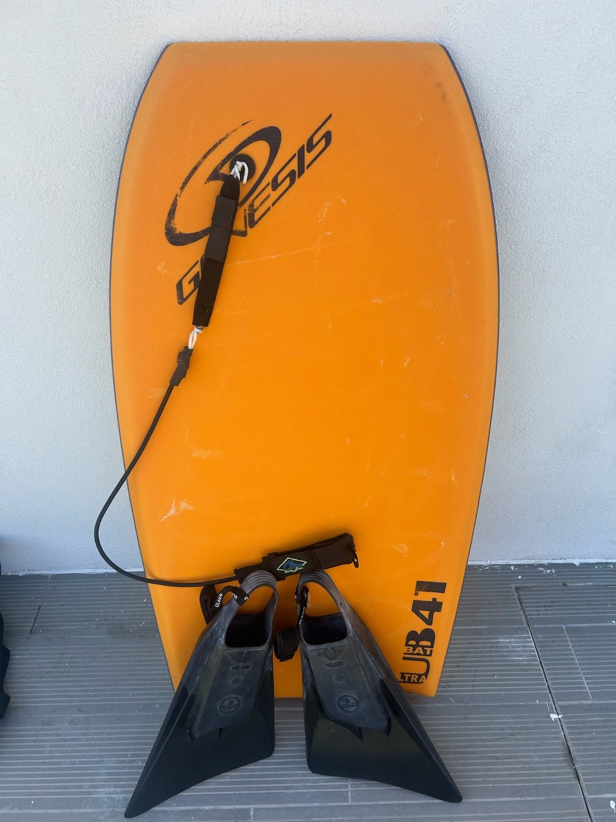Bodyboard with fins available at the villa